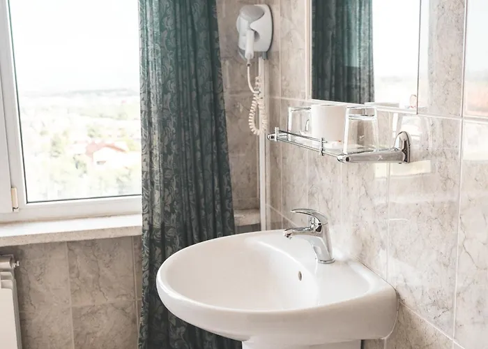 Хотел горна баня